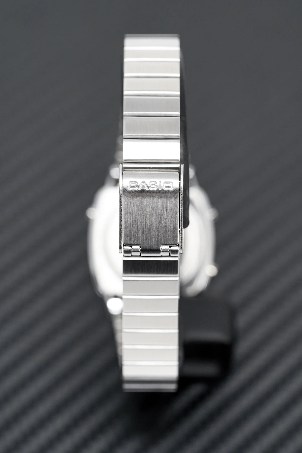 LA670WA-1WCB Silver Metal Digital Watch