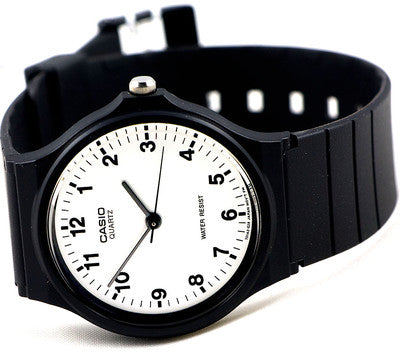 MQ-24-7B Black and White Unisex Analog Simple Watch